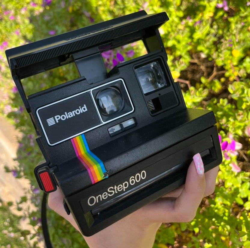 Vintage Polaroid OneStep 600