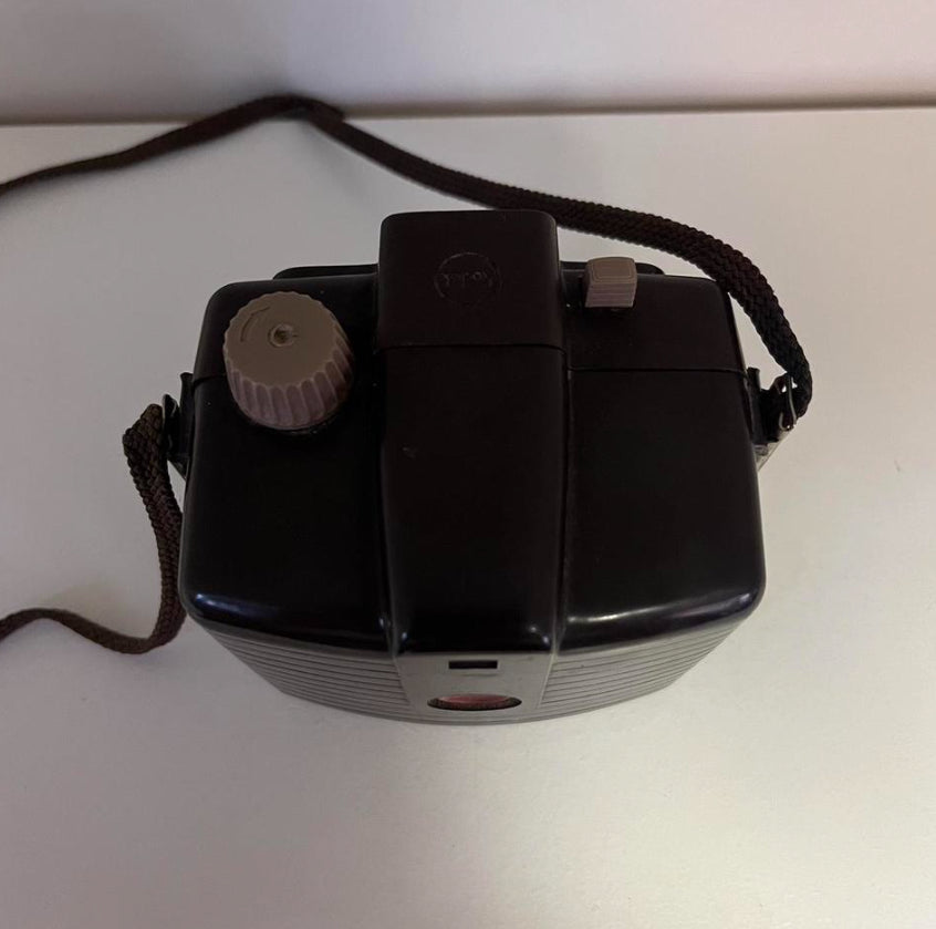 1950s Kodak Brownie Holiday Flash