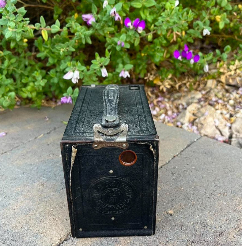 1920s Kodak No.2 Brownie Box Camera