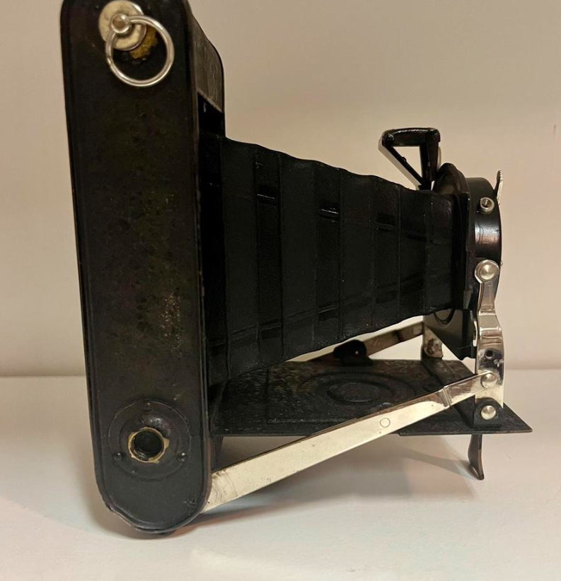 (RARE FIND) 1930s Cenei Model Ce-Nei-Fix