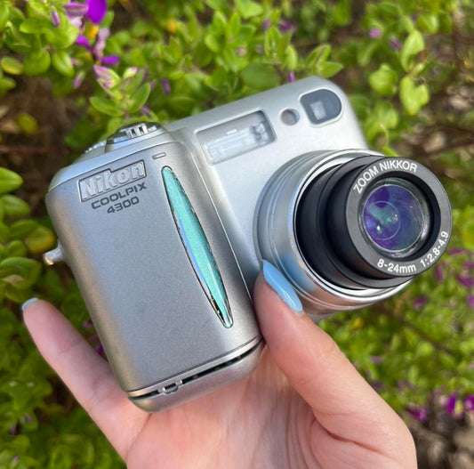 Nikon Coolpix 4300