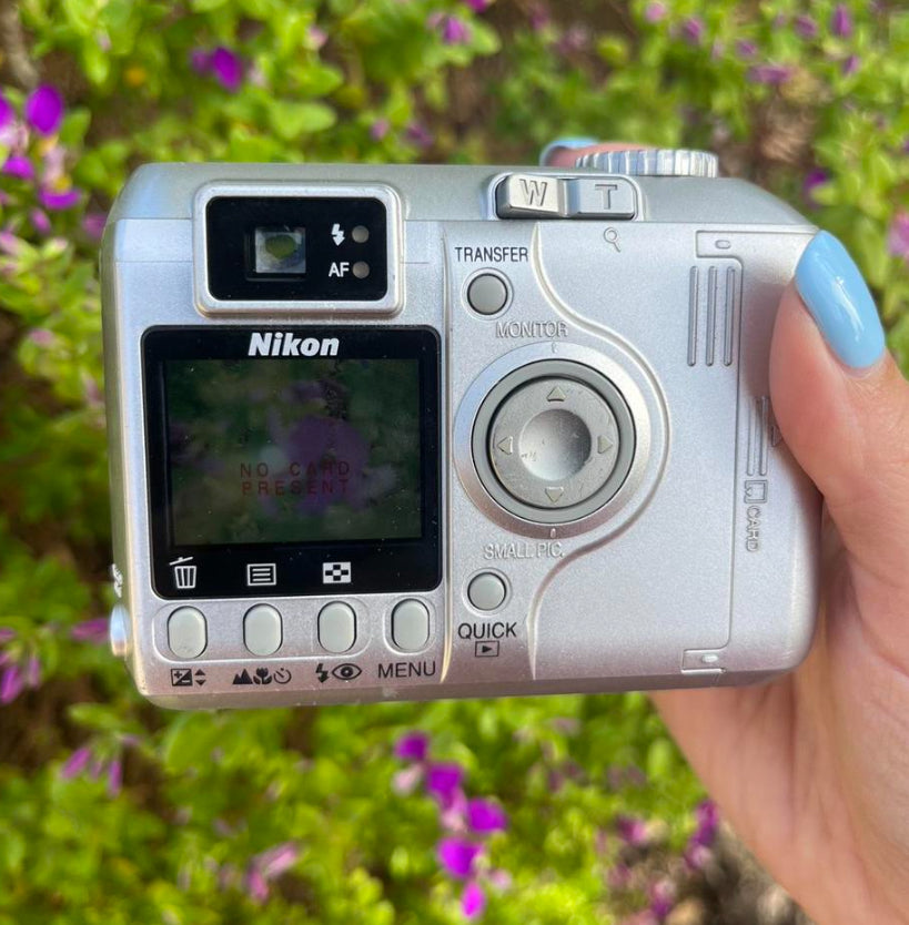 Nikon Coolpix 4300