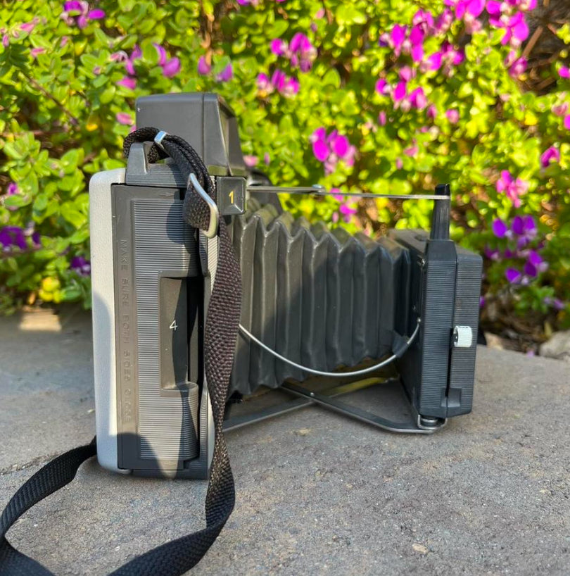 1960s Polaroid Automatic 104 Land Camera (WITH MANUAL)