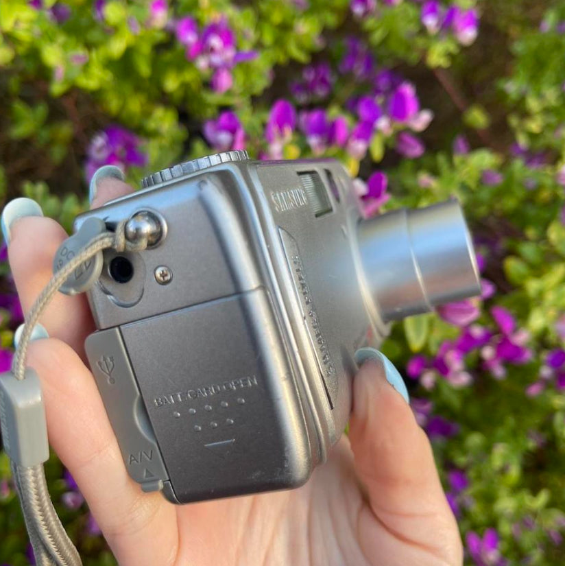 Early 2000s Samsung Digimax 530